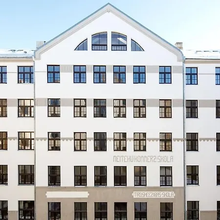 Bright Designer Loft In The City Center Apartment