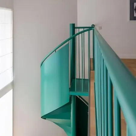 Bright Designer Loft In The City Center Riga