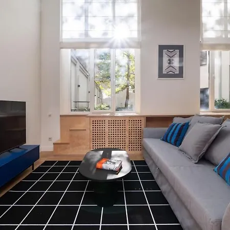 Bright Designer Loft In The City Center Riga